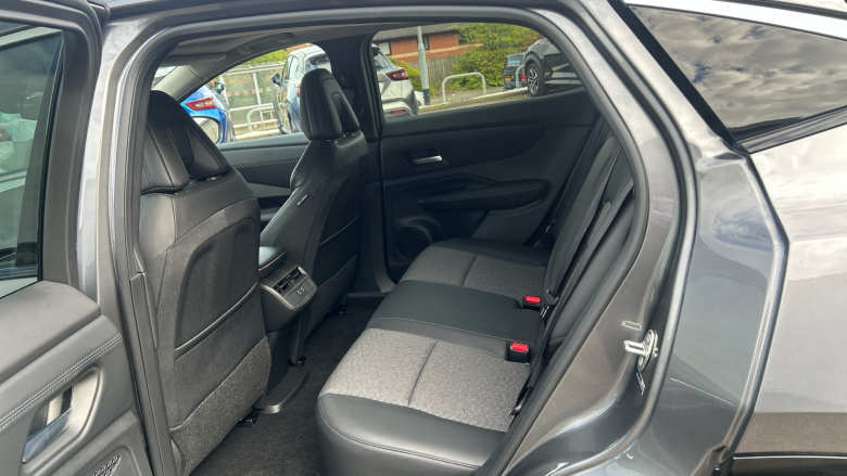 Nissan ARIYA 160kW Advance 63kWh 22kWCh 5dr Auto Electric Hatchback